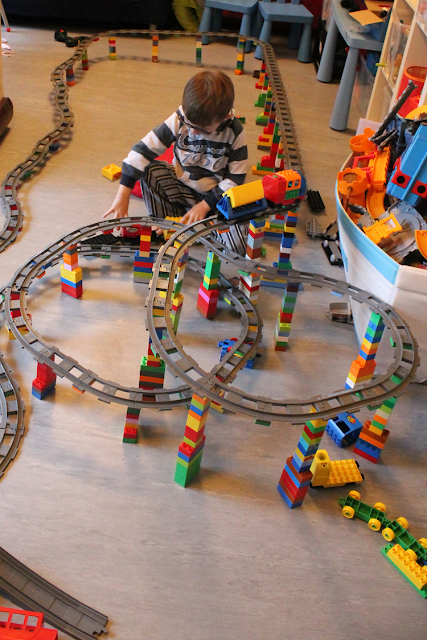 duplo trein omhoog