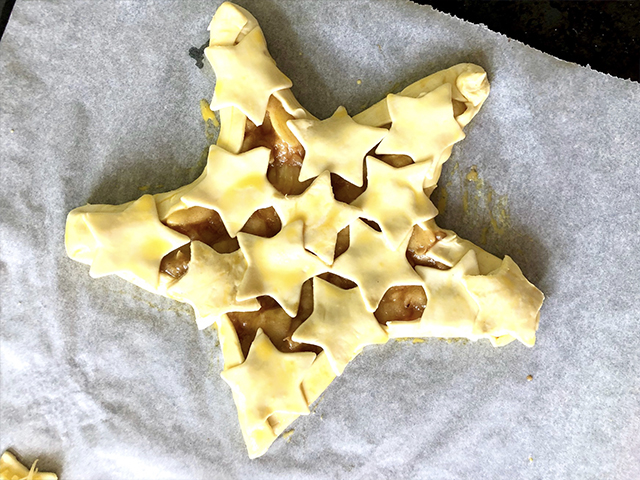 kerstappeltaart maken bladerdeeg sterren