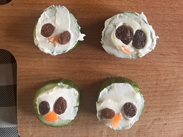 komkommer sneeuwpoppen