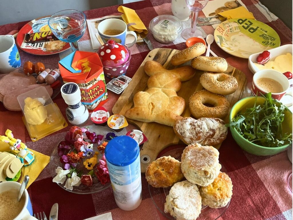 uitgebreid paasontbijt