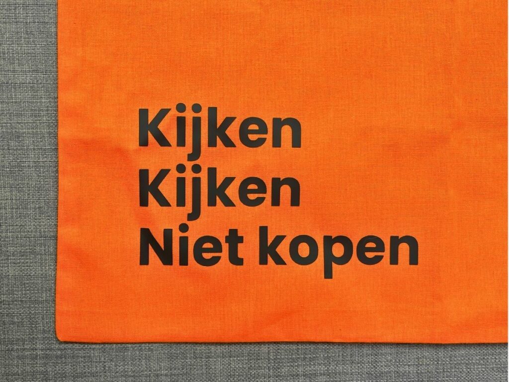 stoffen tas kijken kijken niet kopen