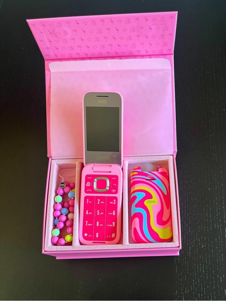 HMD Barbie telefoon